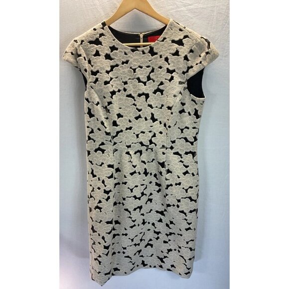 Carolina Herrera Wool Blend Floral burnout cap Sleeve Dress Black Ivory Size 12 - Picture 1 of 11